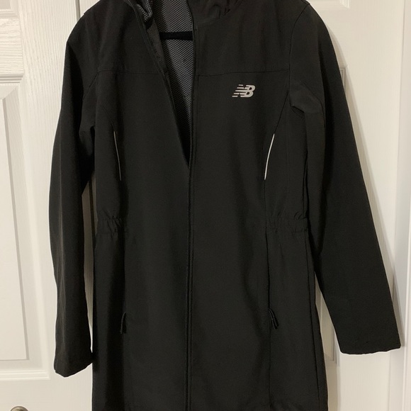NWOT New Balance Rain Jacket - Picture 5 of 5